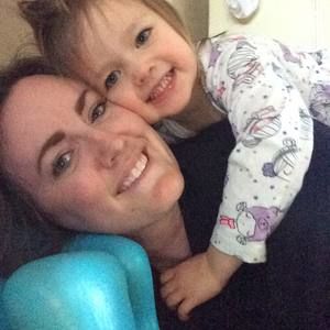 Meet your Posher, Caitlin